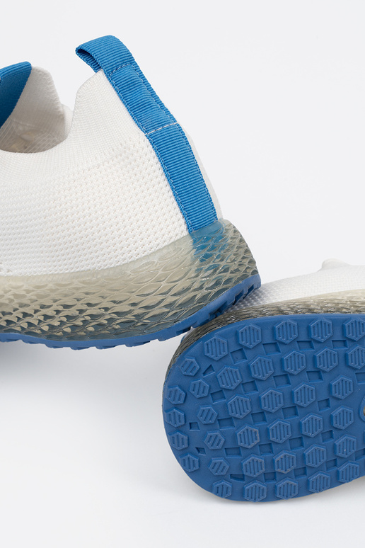 Colore bianco scarpe sportive z... Colore bianco scarpe sportive z...