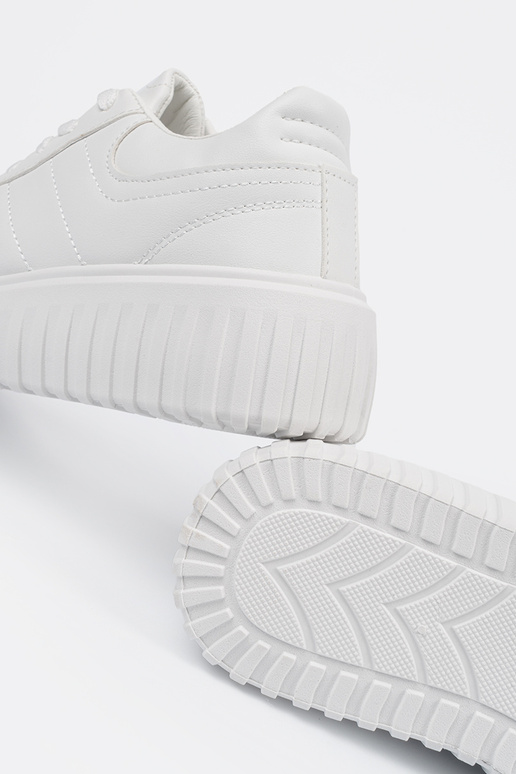 Scarpe sportive bianche Scarpe sportive bianche