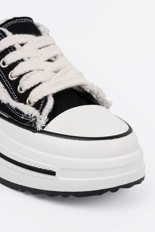 Scarpe sportive nere da donna in... Scarpe sportive nere da donna in...