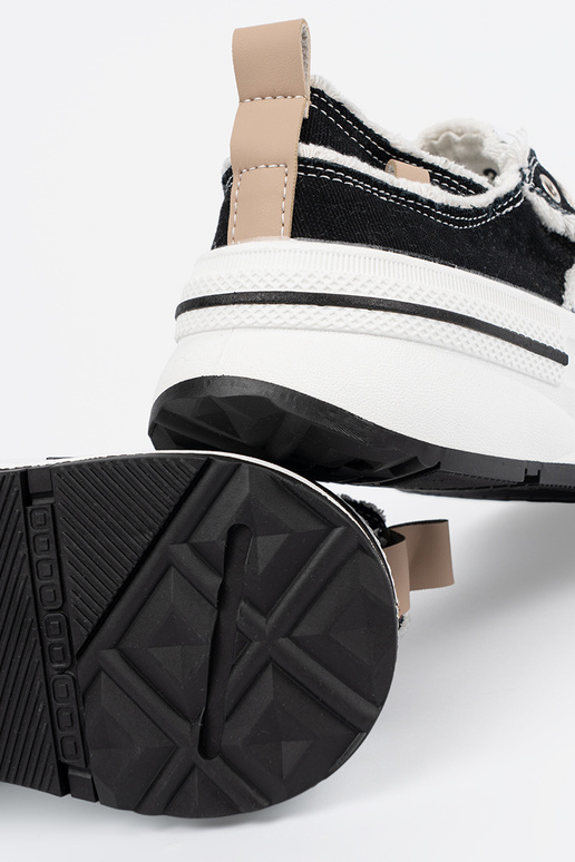 Scarpe sportive nere da donna in... Scarpe sportive nere da donna in...