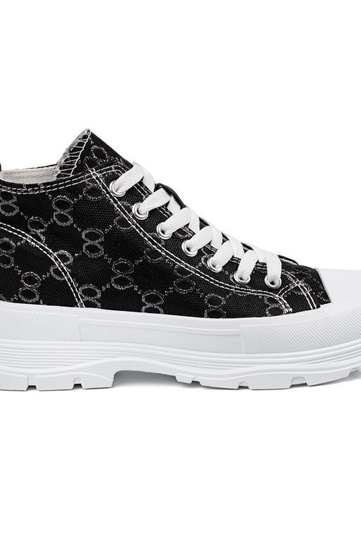 Scarpe nere con lacci e zeppa Scarpe nere con lacci e zeppa