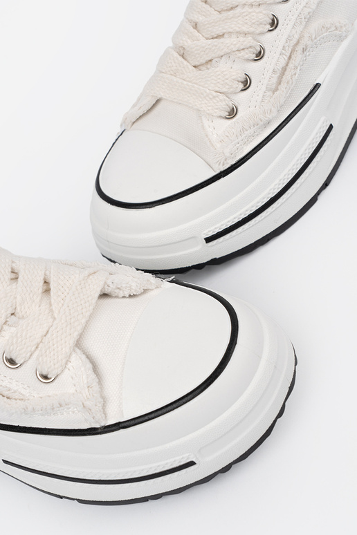 Scarpe da donna bianche con zeppa Scarpe da donna bianche con zeppa