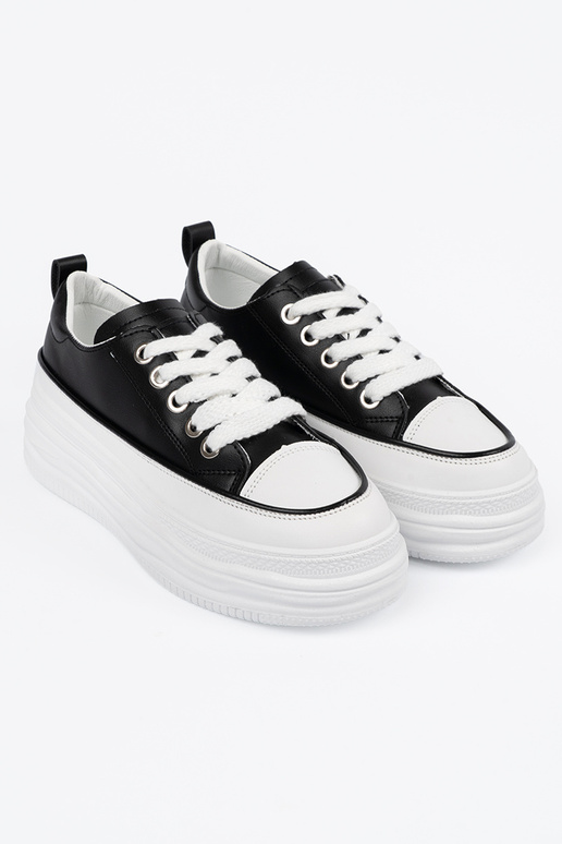 Scarpe casual bianche e nere con plateau Scarpe casual bianche e nere con plateau
