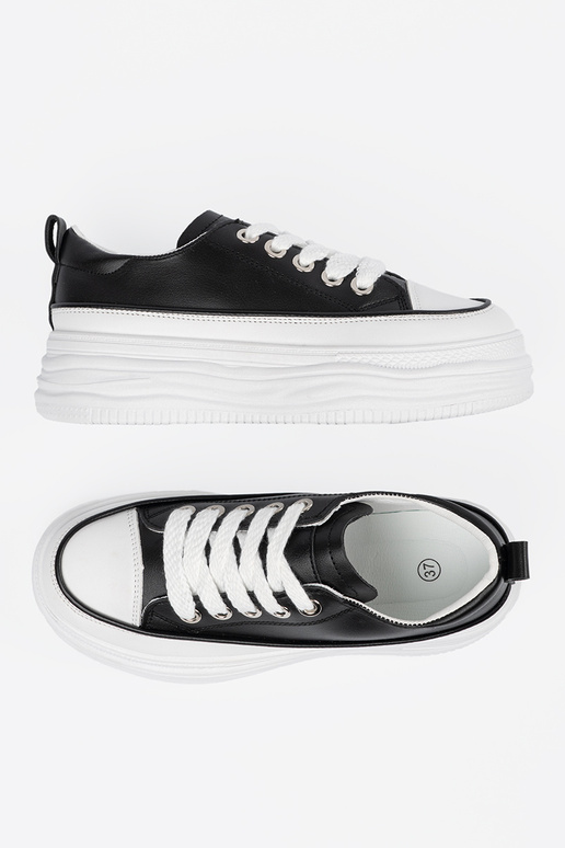 Scarpe casual bianche e nere con plateau Scarpe casual bianche e nere con plateau