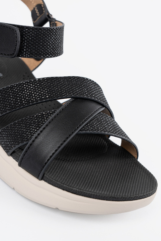 Sandali marroni su piattaforma bianca