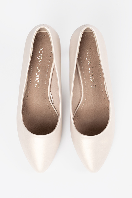 Décolleté color avorio, Sergio Leone