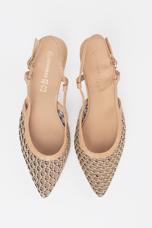 Sandali alti traforati con tacco... Sandali alti traforati con tacco...