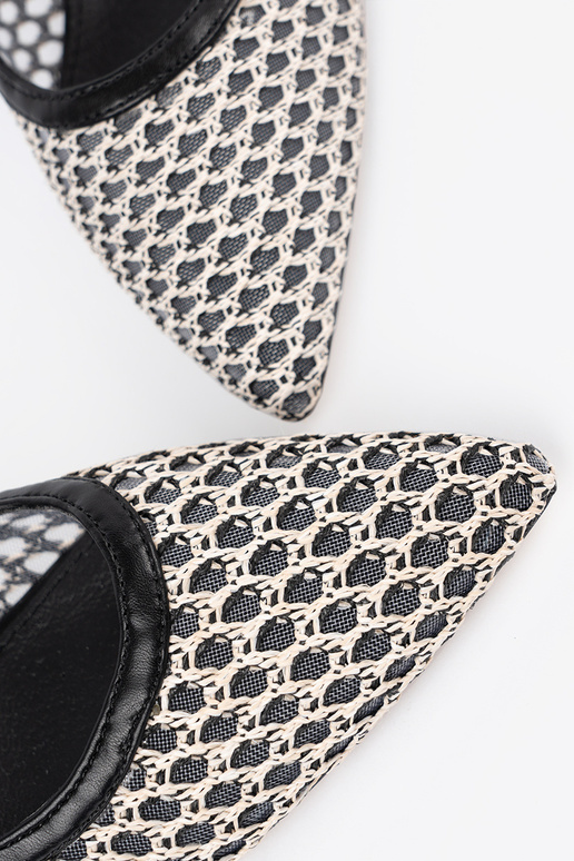 Sandali alti traforati con tacco...