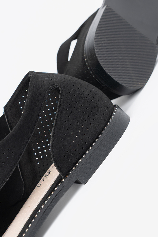 Sandali flat traforati neri Sandali flat traforati neri