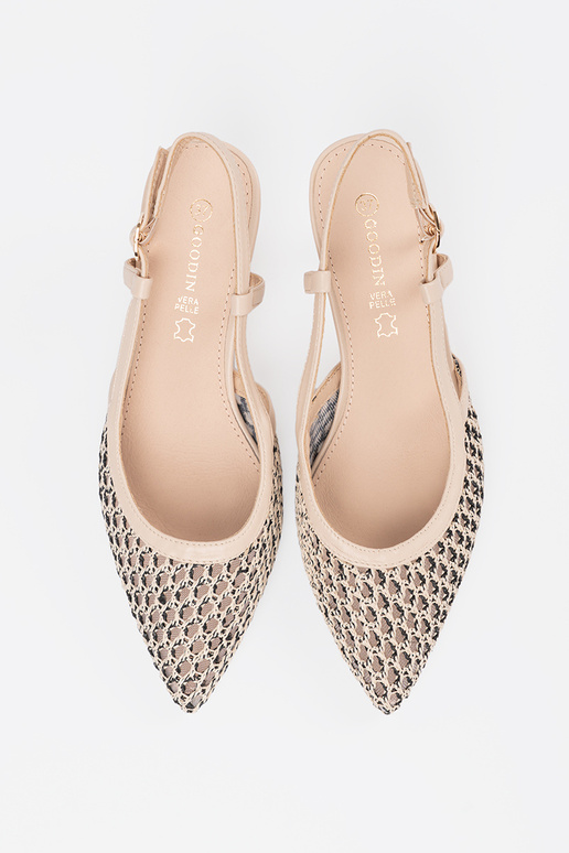 Sandali alti traforati con tacco...