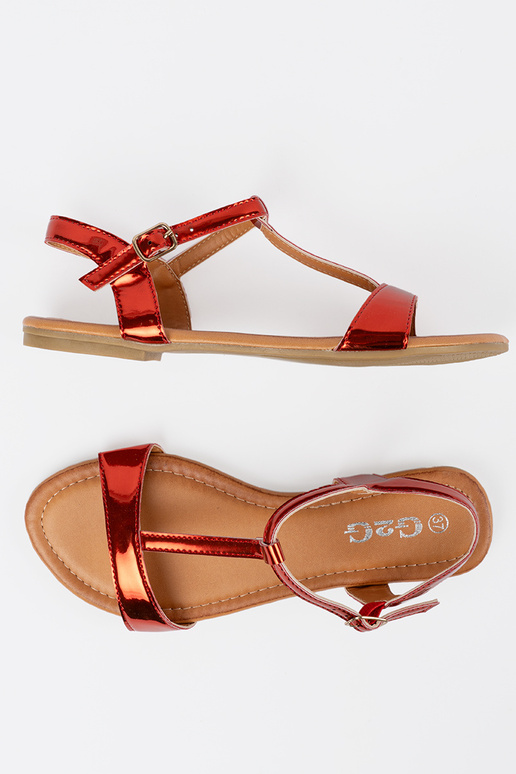 Sandali rossi da donna su suola piatta Sandali rossi da donna su suola piatta