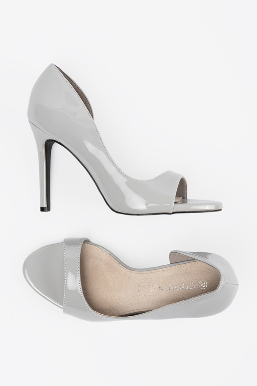 Scarpe alte grigie con punta aperta Scarpe alte grigie con punta aperta