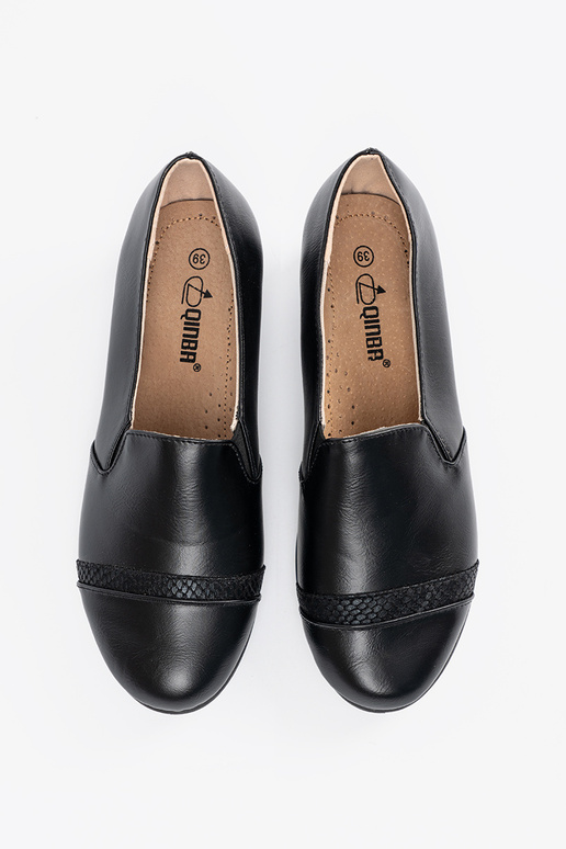 Scarpe con tacco in camoscio nere Scarpe con tacco in camoscio nere