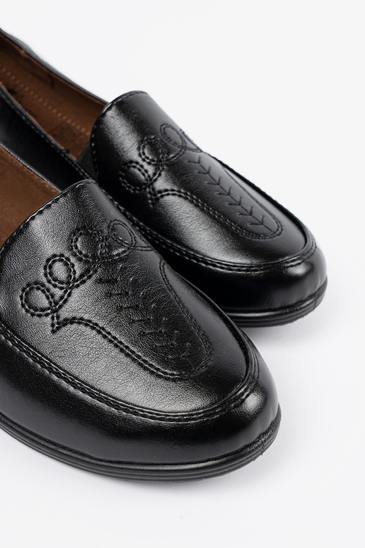 Mocassini bianchi lucidi con fiocco Mocassini bianchi lucidi con fiocco