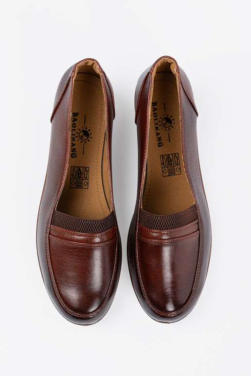 Scarpe con bassa piattaforma