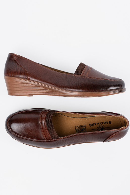 Scarpe con bassa piattaforma