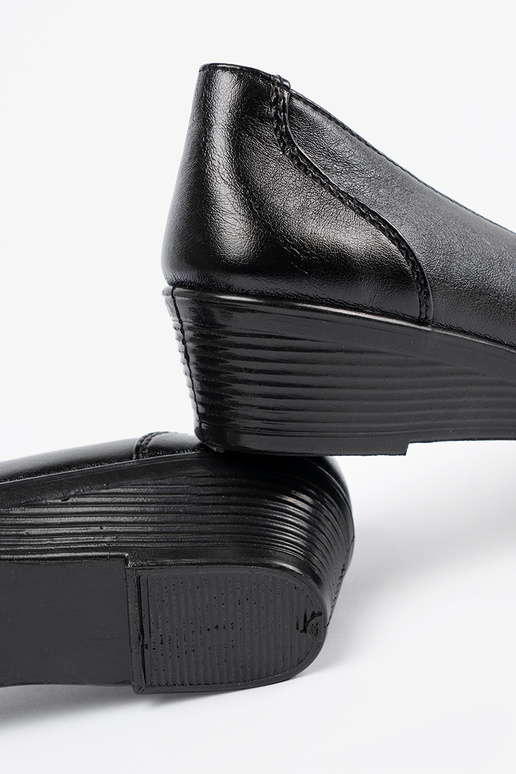 Scarpe con tacco lucido grigie