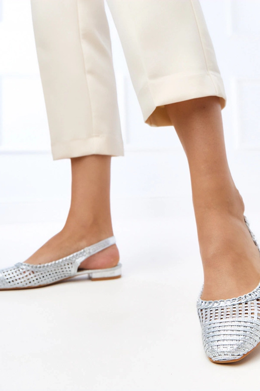 Ballerine argento traforate con...