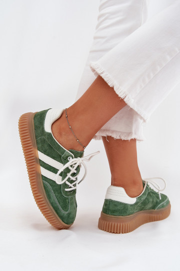 dalla pelle scamosciata Scarpe modello sneakers Femminile con una piattaforma colore verde Venera