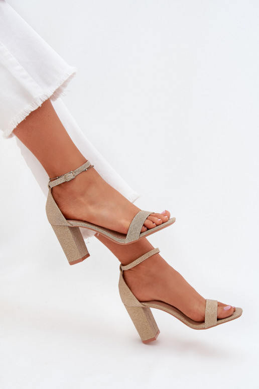 con lucentezza Sandali con tacco alto da donna colore dorato Kavina