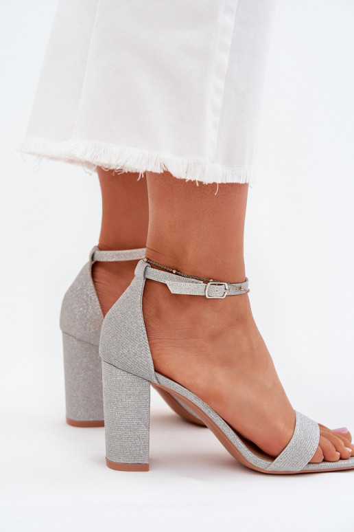 con lucentezza Sandali con tacco alto da donna color argento Kavina