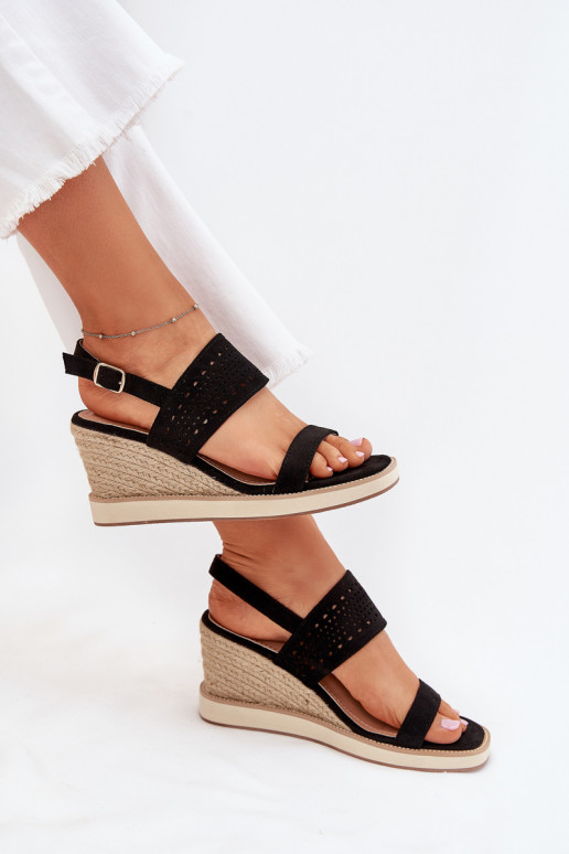 Sandali da donna con elementi traforati Su un cuneo Con treccia colore nero Zolira