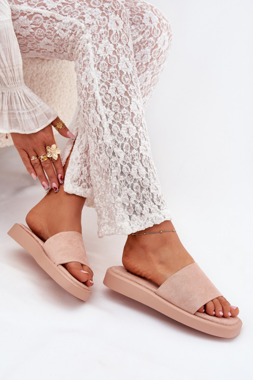 Pantofole da donna con una piattaforma Z in ecopelle scamosciatau colore rosa Jorina