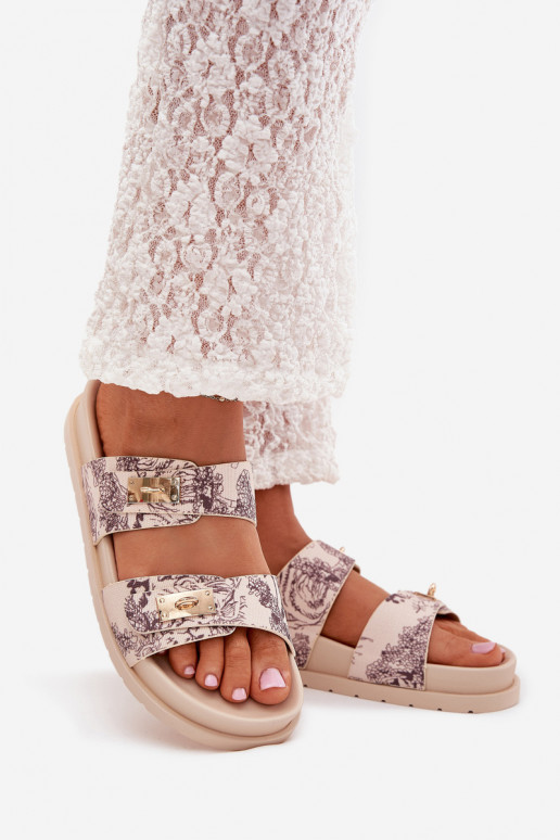 Elegantellato Pantofole da donna con una piattaforma beige Sorina