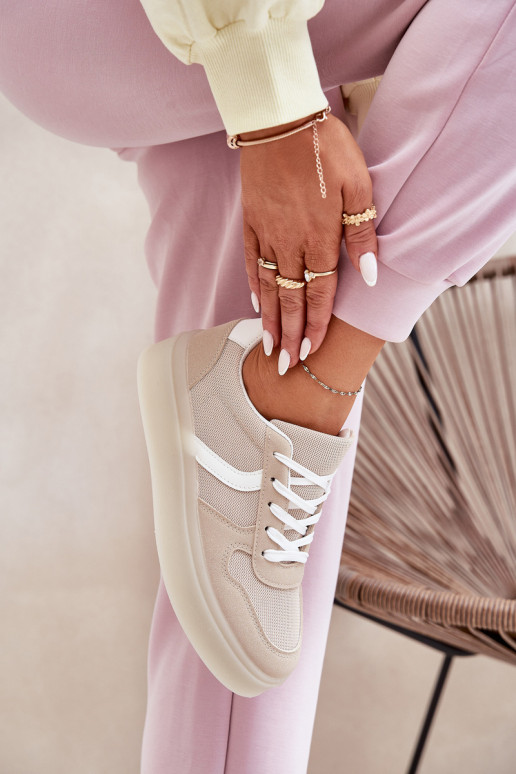 Basso Scarpe modello sneakers Femminile con una piattaforma beige Telmira