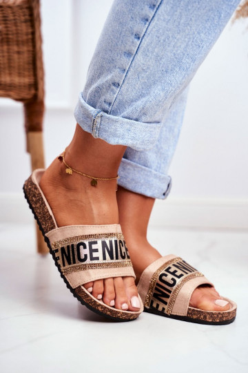 Pantofole con occhielli scintillanti colore beige Be Nice