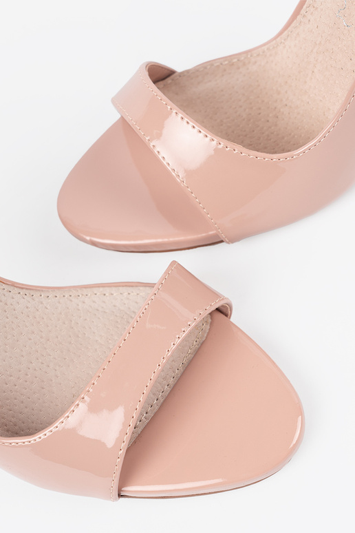 con effetto vernice tacchi alti open toe con effetto vernice tacchi alti open toe