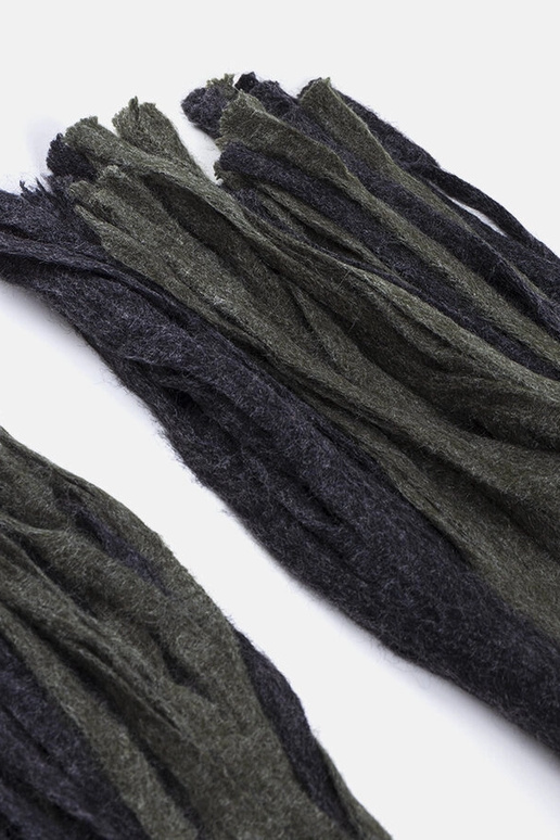 Sciarpa verde-grigia con frange Lana