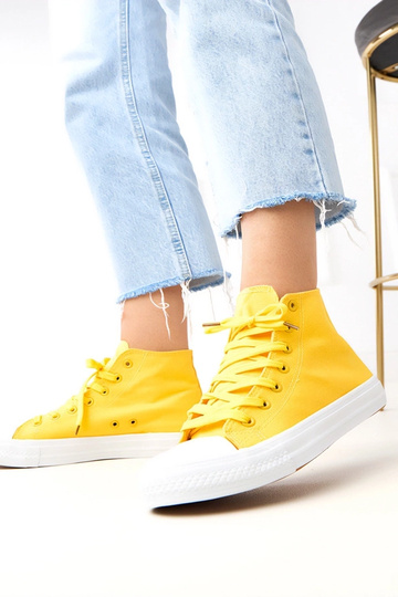 Scarpe alte gialle Ghanem 2