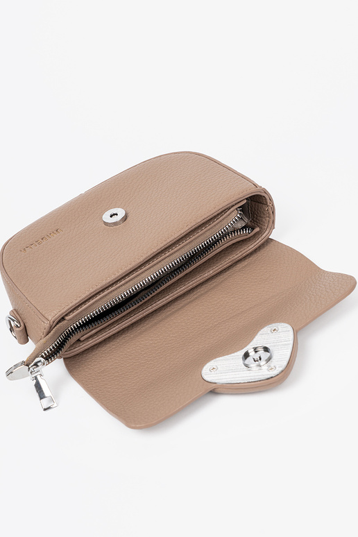 Postino con i cuori beige