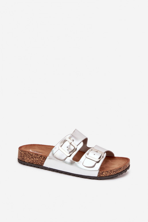 Femminile Pantofole con una piattaforma con fibbie color argento Vesina Femminile Pantofole con una piattaforma con fibbie color argento Vesina