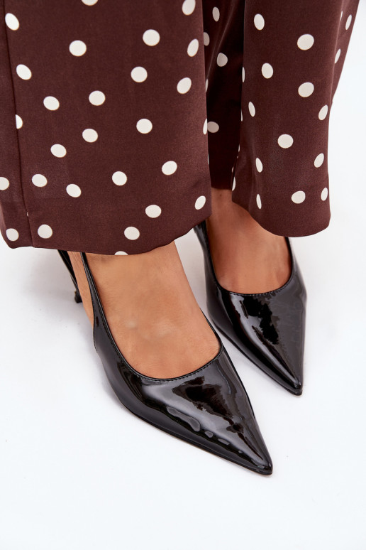 con effetto vernice Scarpe con tacchi sottili con tacco aperto colore nero Talira con effetto vernice Scarpe con tacchi sottili con tacco aperto colore nero Talira