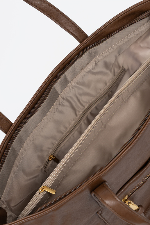 Deverrone borsetta ze d oromi elementami