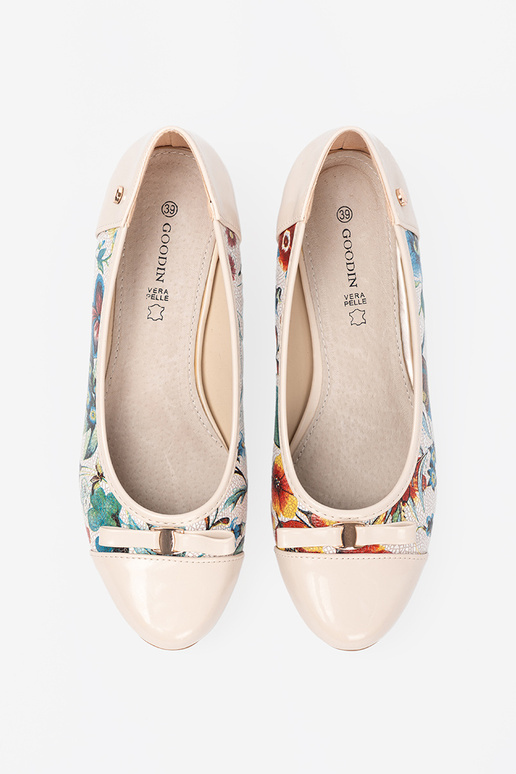 Scarpe col tacco alto z egzotycznym Azorem Scarpe col tacco alto z egzotycznym Azorem