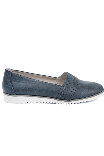 blu scuro mocassini su una suola bianca 2