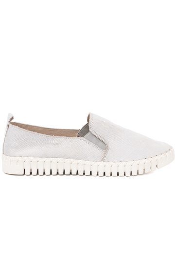 colore grigio scarpe slip-on z flessibilemi AstaAkami 2