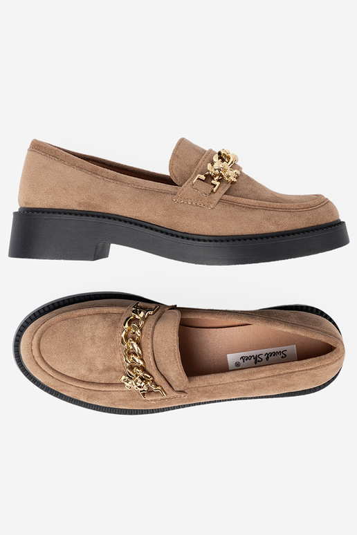 beige mocassini z d orom łańcuchem.