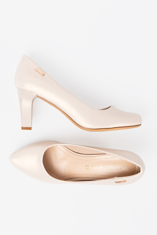 Scarpe beige sul tallone Sergio Leone