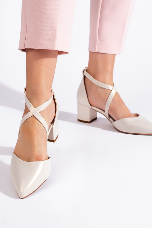 Colore bianco tacchi alti Sergio Leone