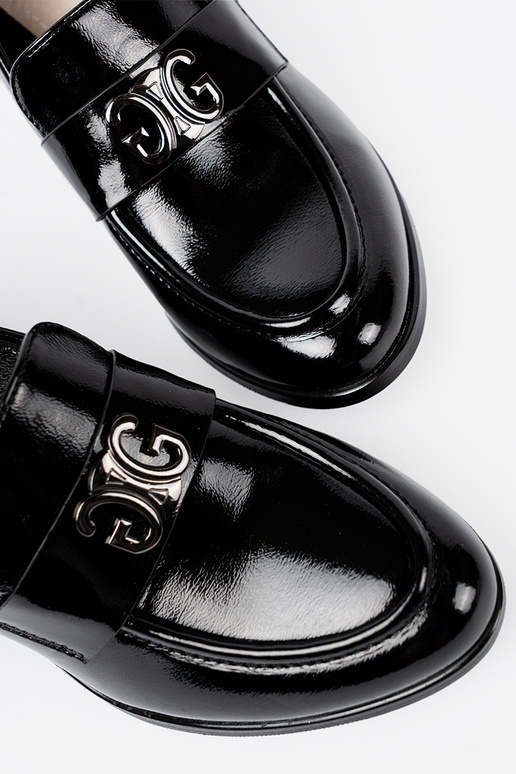 con effetto vernice mezze scarpe ze argentom zdobieniem