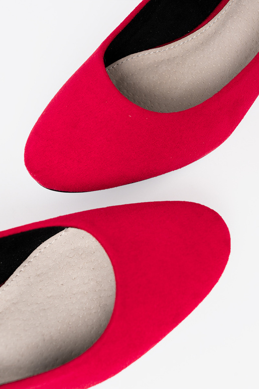 colore rosso tacchi alti na argentom słupku colore rosso tacchi alti na argentom słupku