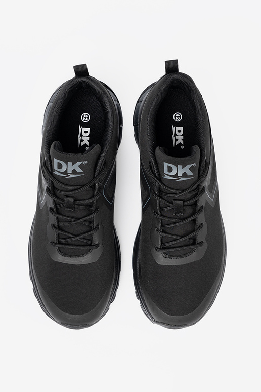 Stile sportivo obuAie colore nero DK z technologią Aqua Guscio morbido