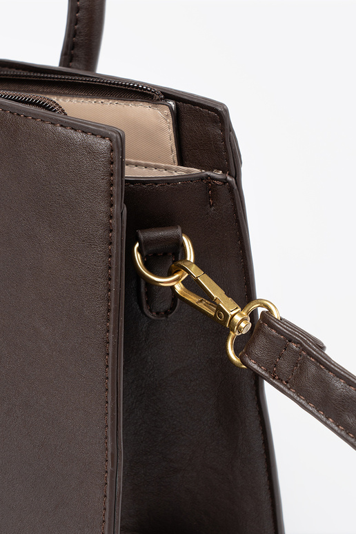 Deverrone scuro borsetta con fibbia decorativa A d orom kolorze