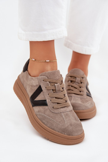 dalla pelle scamosciata Scarpe modello sneakers Femminile con una piattaforma Vinceza 79562 beige