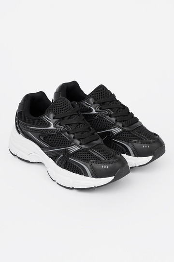 colore nero Scarpe modello sneakers con rete i białą podeszAą