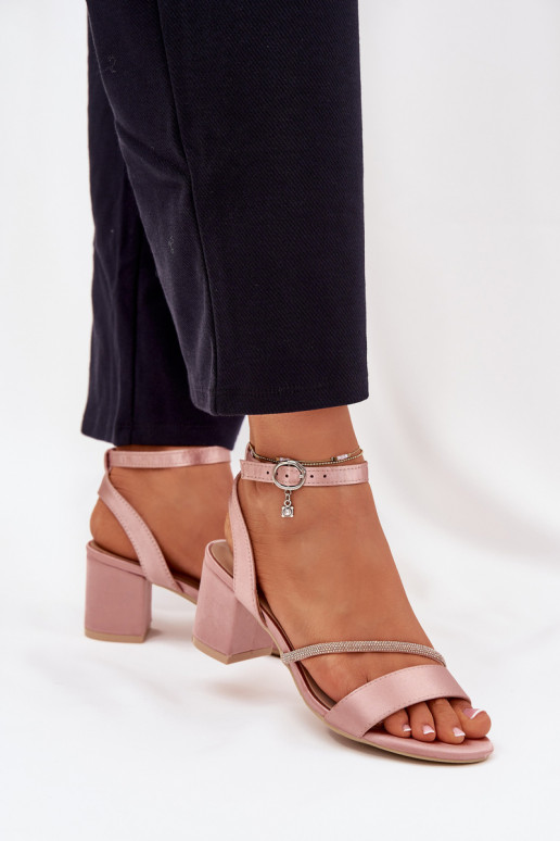 Décolleté in rosa con dettagli scintillanti, Vinceza 20268